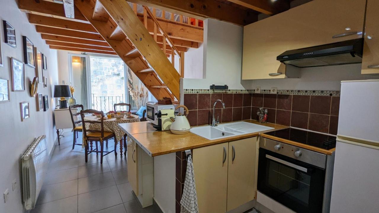 Maison De Village Avec Garage Aigues-Mortes Bagian luar foto